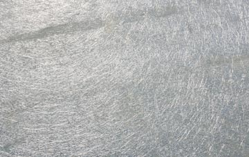 Clun laminate fibreglass or shingles?